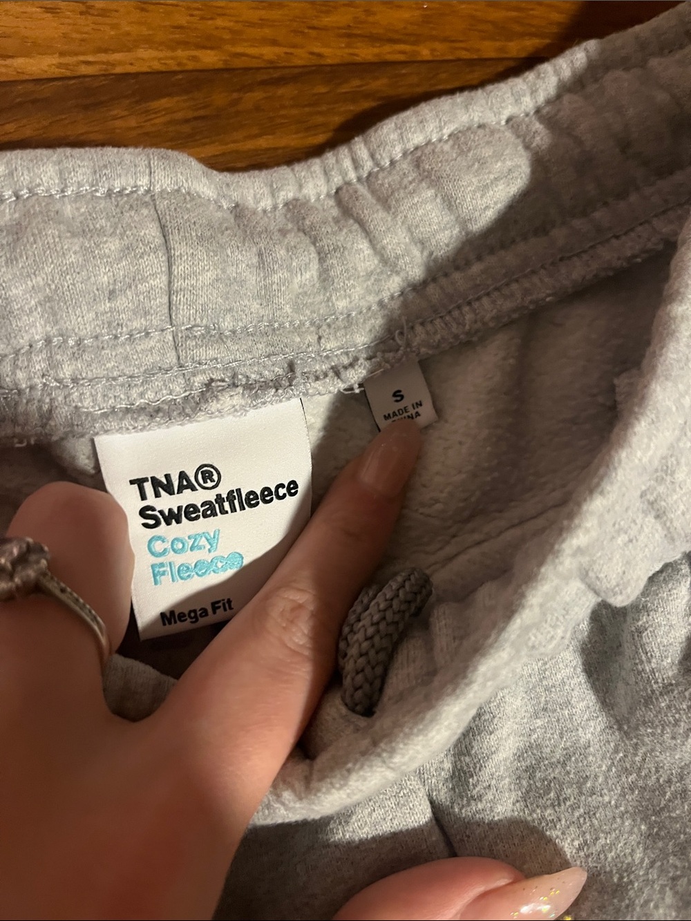 Tna sweat fleece mega fit cargo sweatpants - Picture 2 of 2